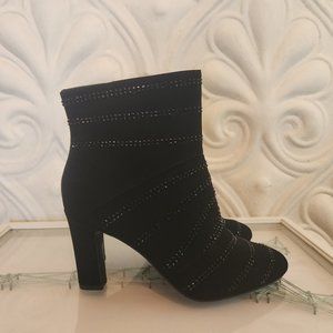IMPO "Vaxie" Black Embellished Heeled Booties. Like New. Size 7
